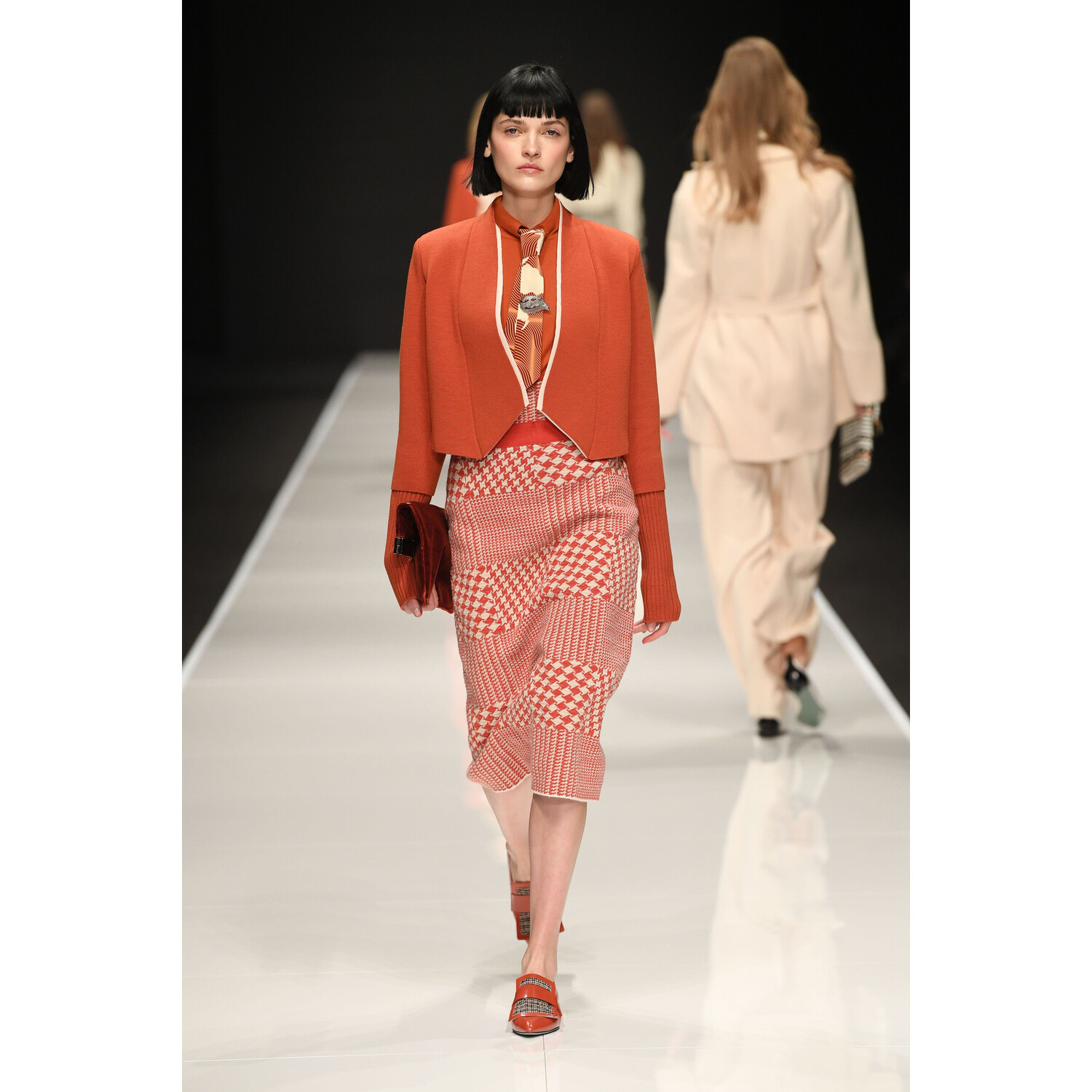 Фото Anteprima Fall 2019 Ready-to-Wear / Anteprima осень 2019 / Неделя моды: Милан