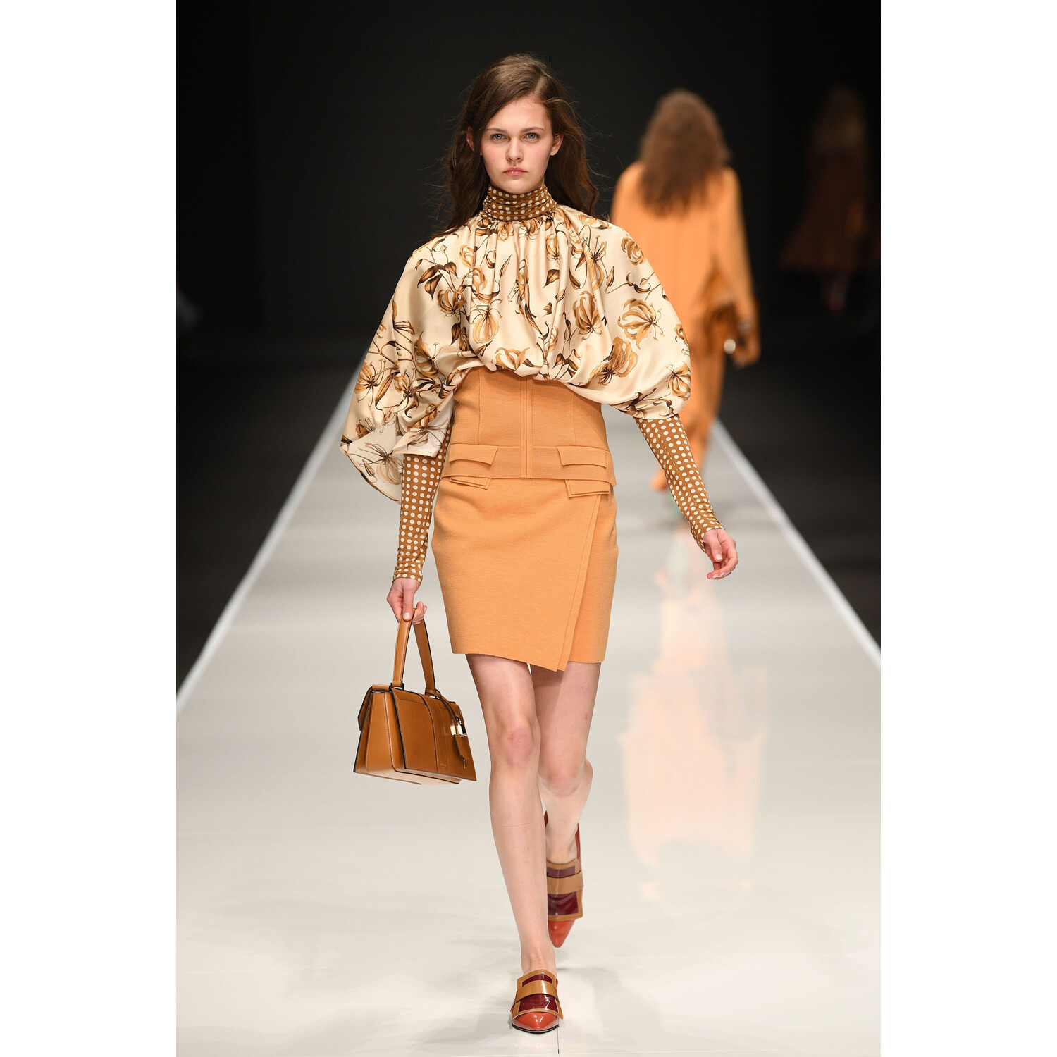 Фото Anteprima Fall 2019 Ready-to-Wear / Anteprima осень 2019 / Неделя моды: Милан