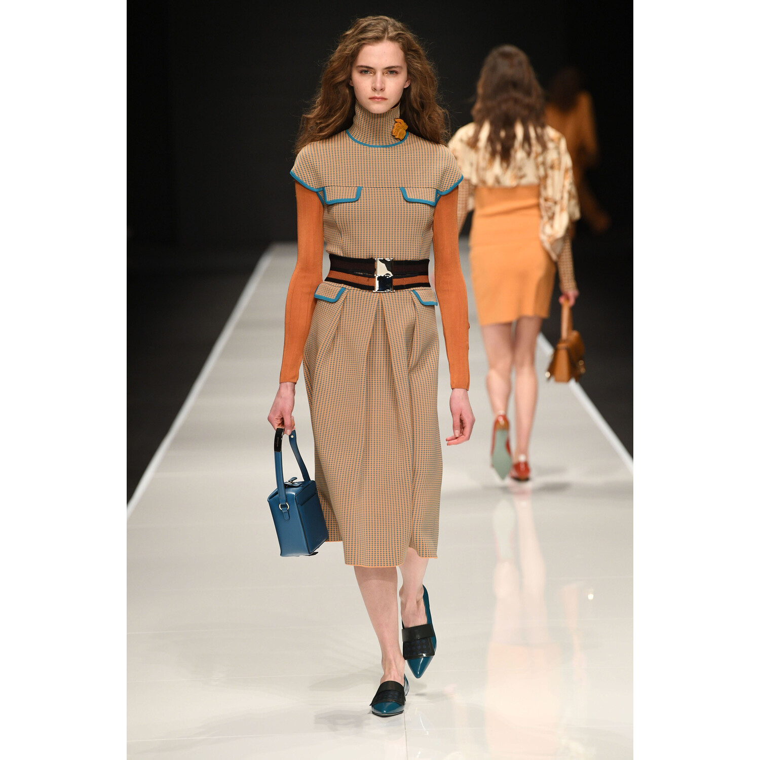 Фото Anteprima Fall 2019 Ready-to-Wear / Anteprima осень 2019 / Неделя моды: Милан