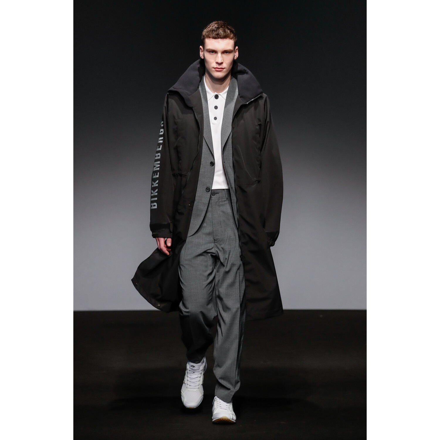 Фото Bikkembergs Fall 2020 Menswear Collection / Bikkembergs оень - зима 2020