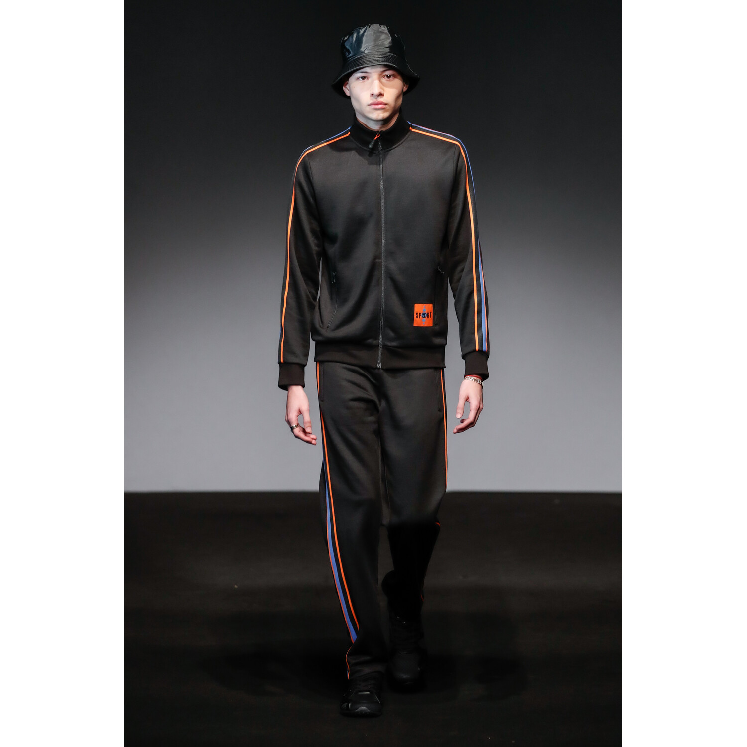 Фото Bikkembergs Fall 2020 Menswear Collection / Bikkembergs оень - зима 2020