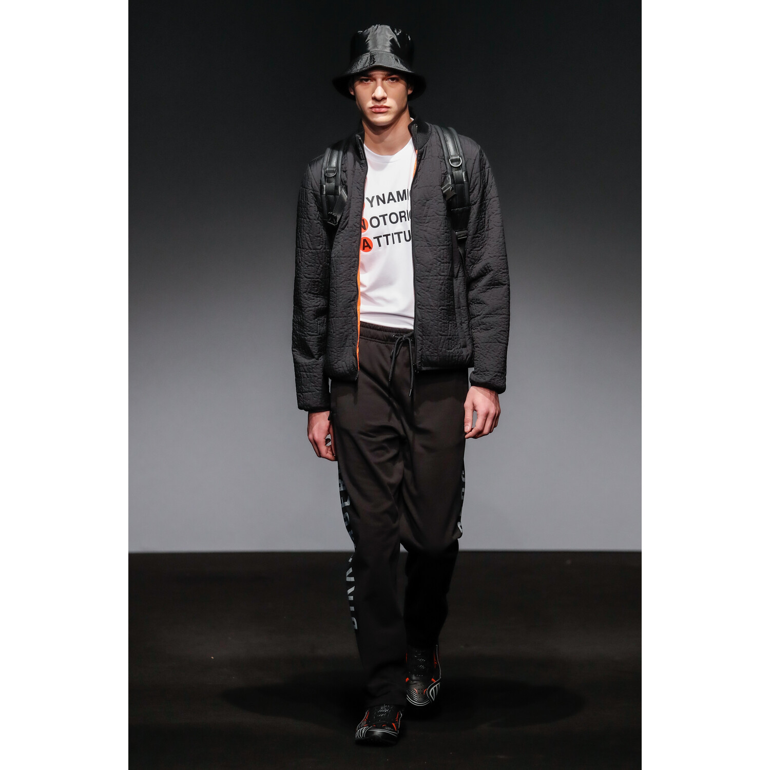 Фото Bikkembergs Fall 2020 Menswear Collection / Bikkembergs оень - зима 2020