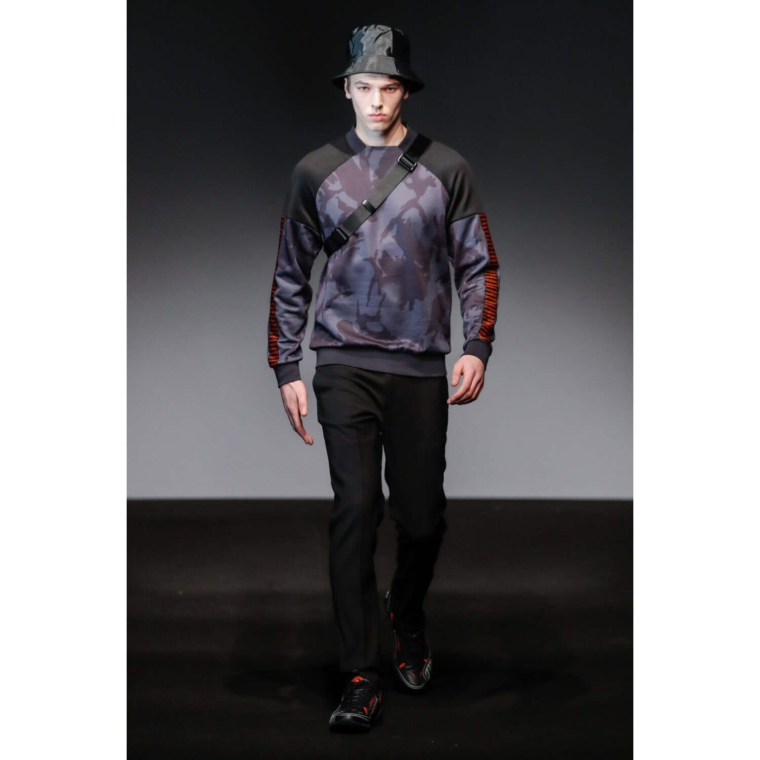 Фото Bikkembergs Fall 2020 Menswear Collection / Bikkembergs оень - зима 2020