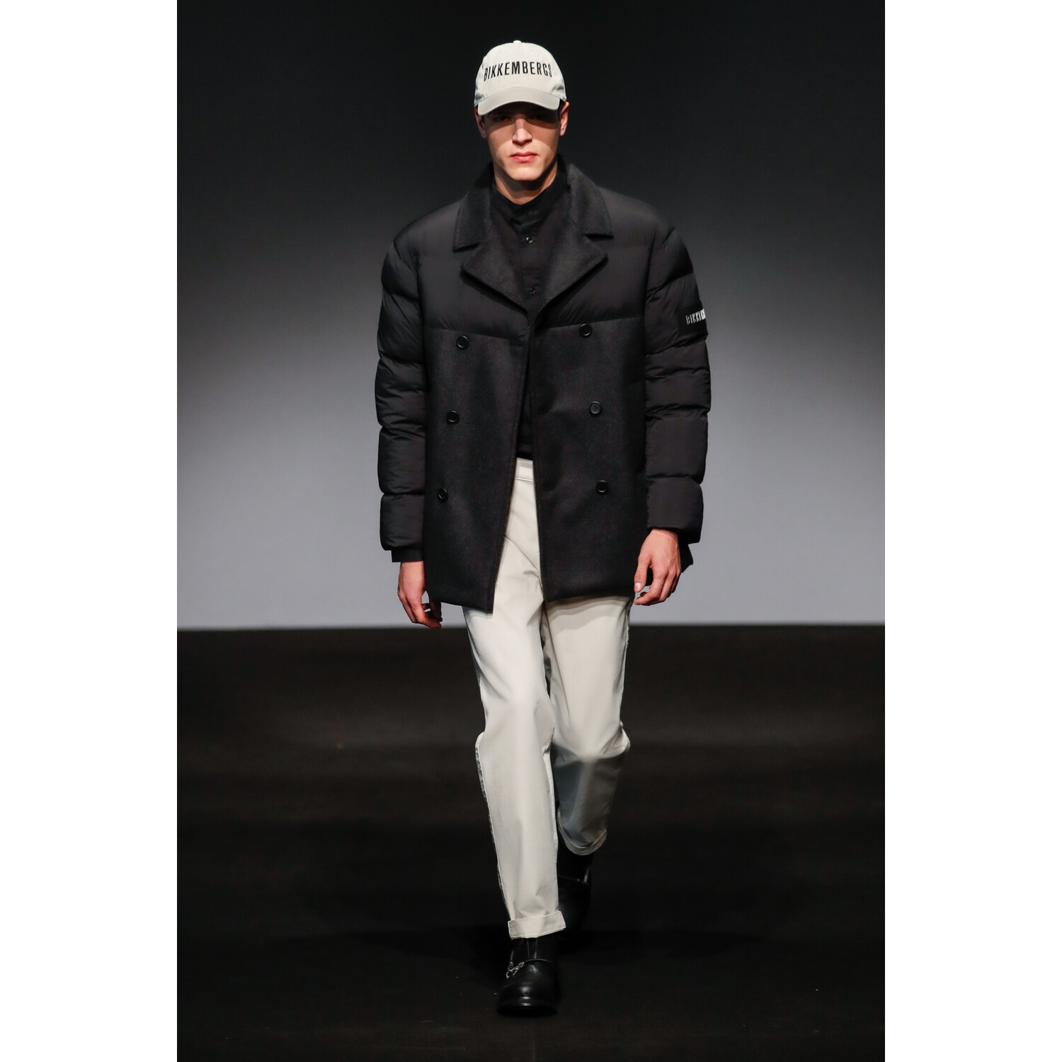 Фото Bikkembergs Fall 2020 Menswear Collection / Bikkembergs оень - зима 2020