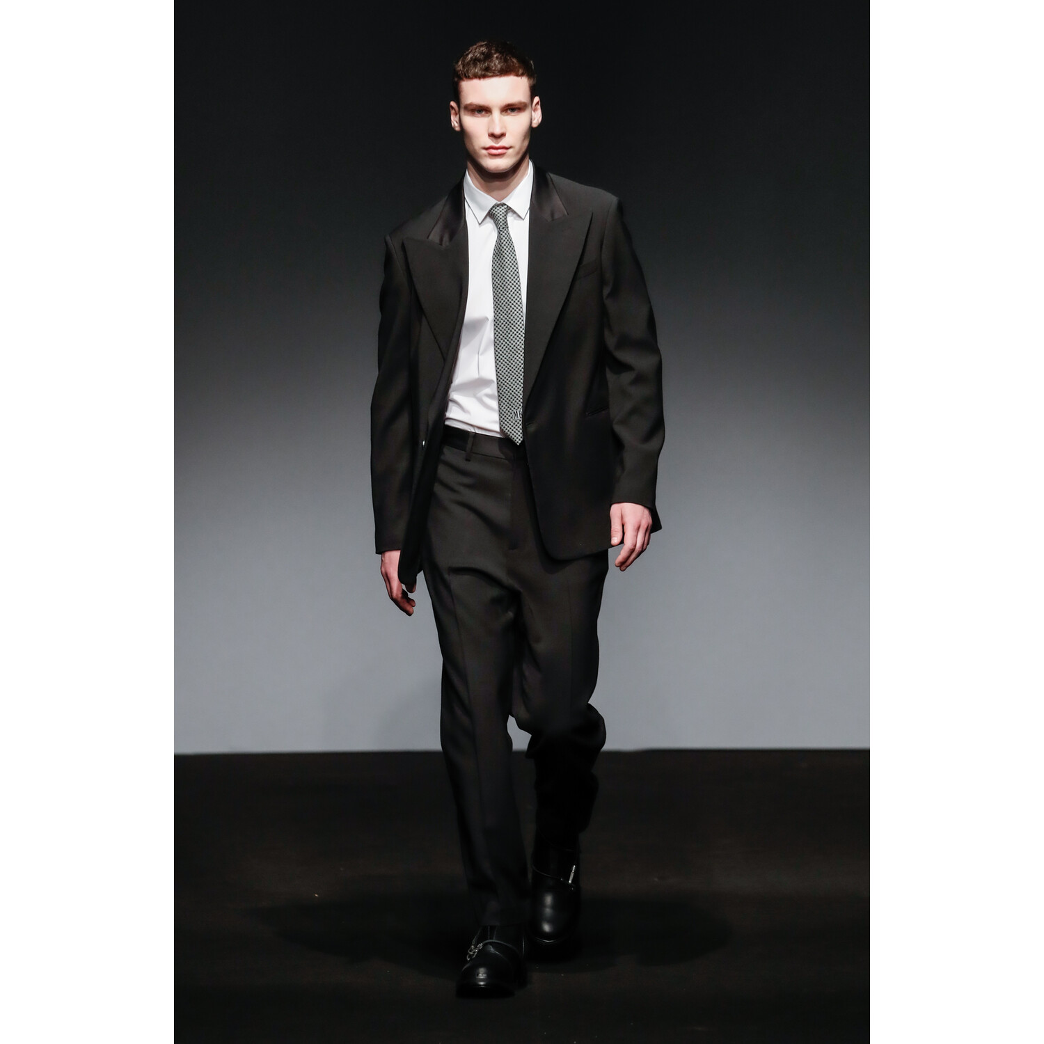 Фото Bikkembergs Fall 2020 Menswear Collection / Bikkembergs оень - зима 2020