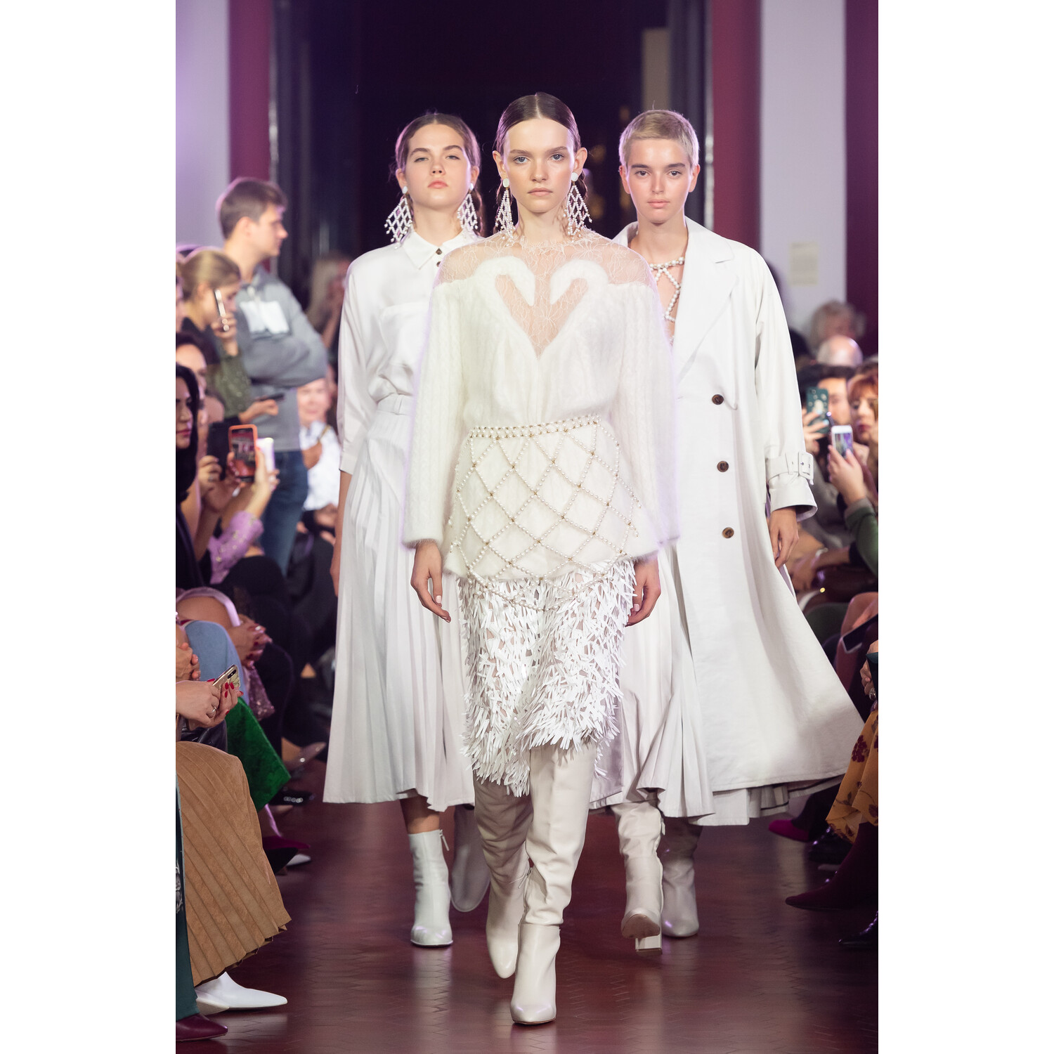Фото Alena Akhmadullina Spring 2020 / Alena Akhmadullina весна-лето 2020 / Неделя моды: Москва