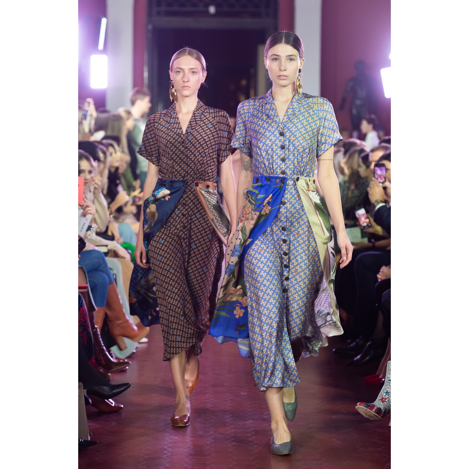 Фото Alena Akhmadullina Spring 2020 / Alena Akhmadullina весна-лето 2020 / Неделя моды: Москва