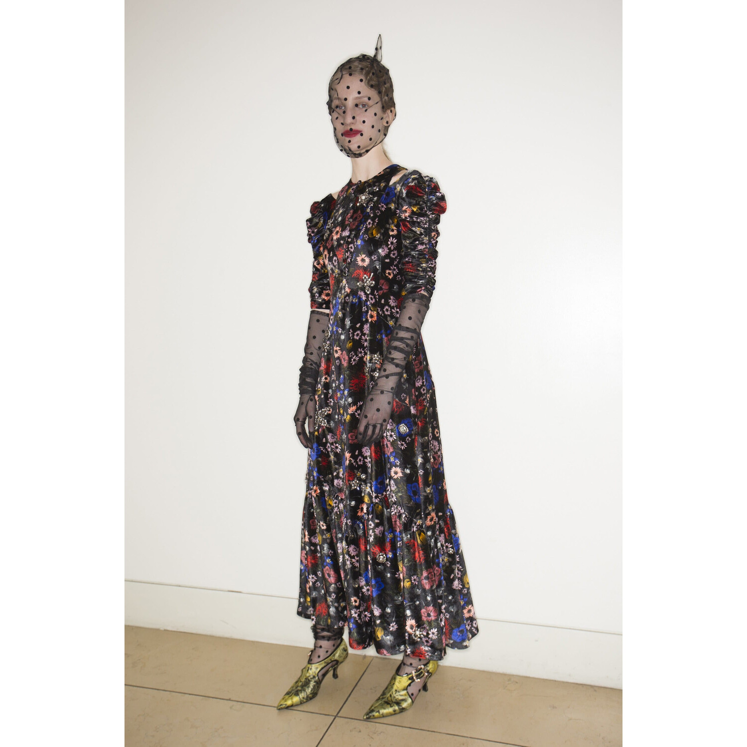 Фото Backstage collections Erdem Fall 2018 Ready-to-Wear , Backstage коллекции Эрдем осень зима 2018 , Fashion show , неделя моды в Лондане , LFW , Mainstyles