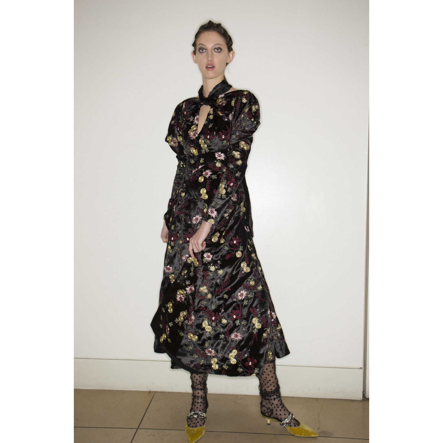 Фото Backstage collections Erdem Fall 2018 Ready-to-Wear , Backstage коллекции Эрдем осень зима 2018 , Fashion show , неделя моды в Лондане , LFW , Mainstyles