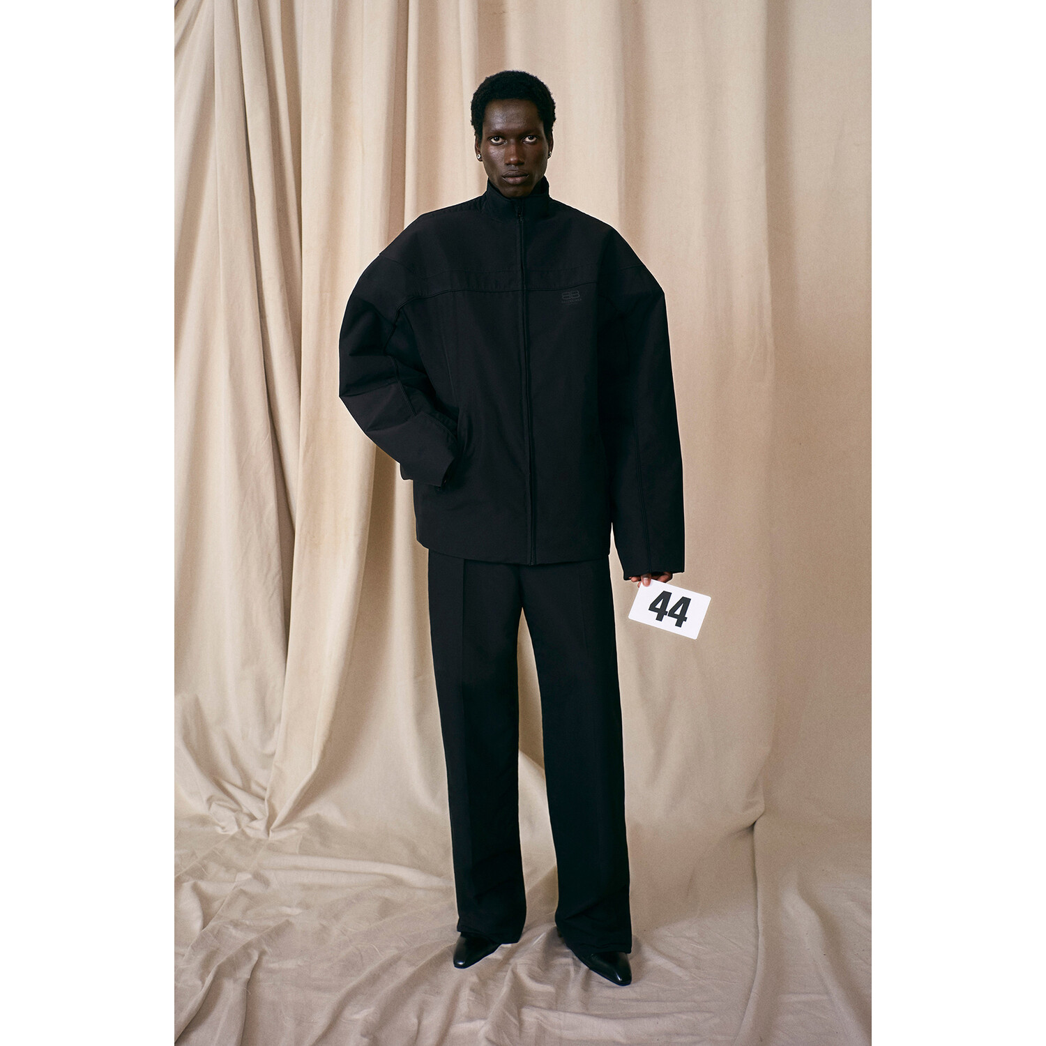 Фото Balenciaga Couture осень 2021 / Balenciaga Couture Fall 2021