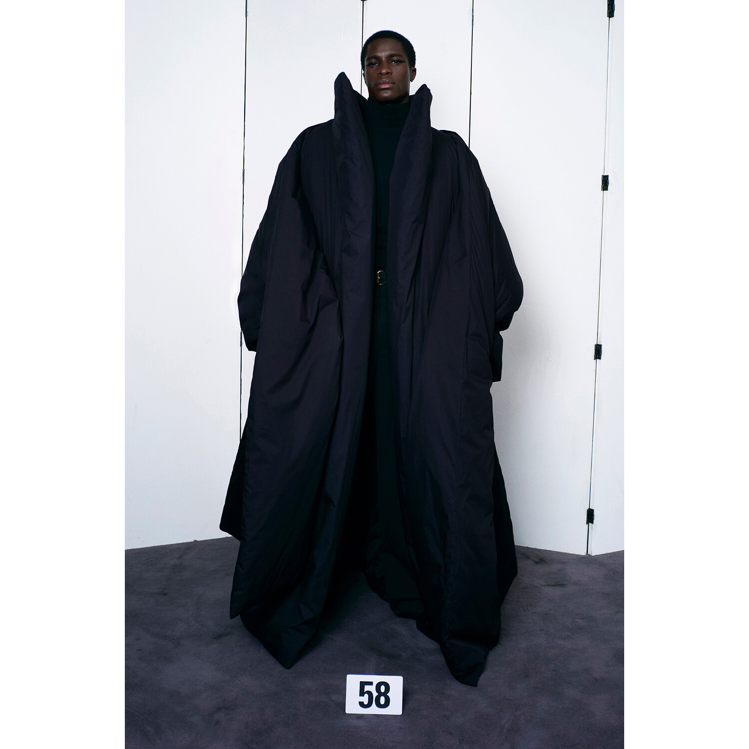 Фото Balenciaga Couture осень 2021 / Balenciaga Couture Fall 2021