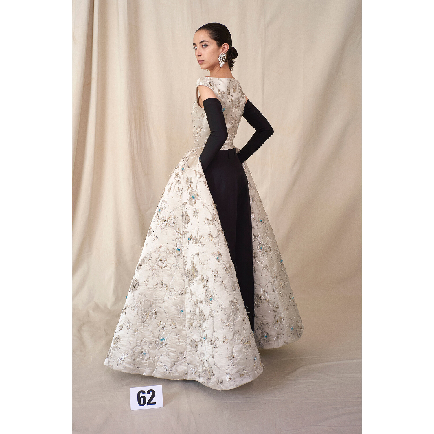 Фото Balenciaga Couture осень 2021 / Balenciaga Couture Fall 2021