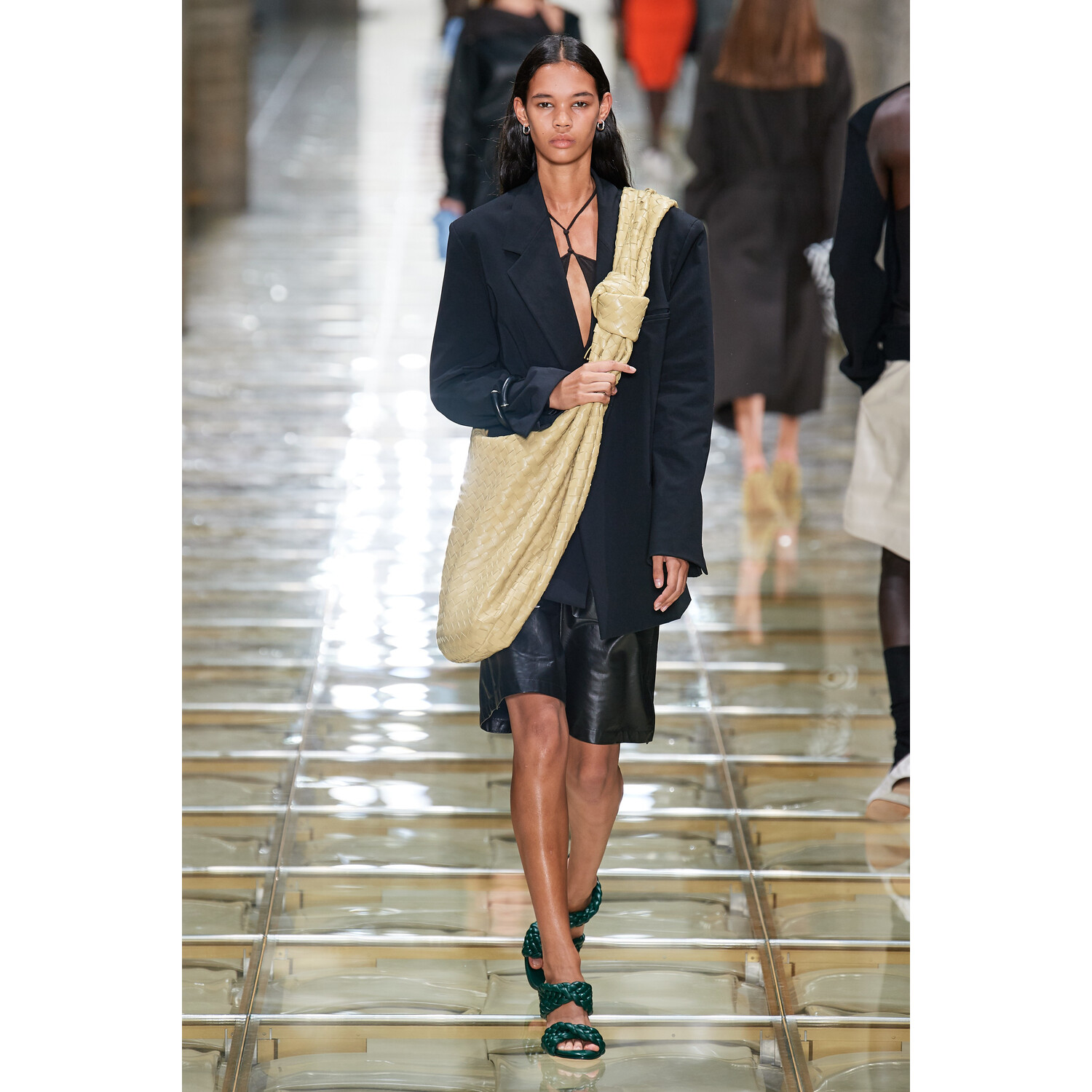Фото Bottega Veneta Spring 2020 / Bottega Veneta весна-лето 2020 / Неделя моды: Милан