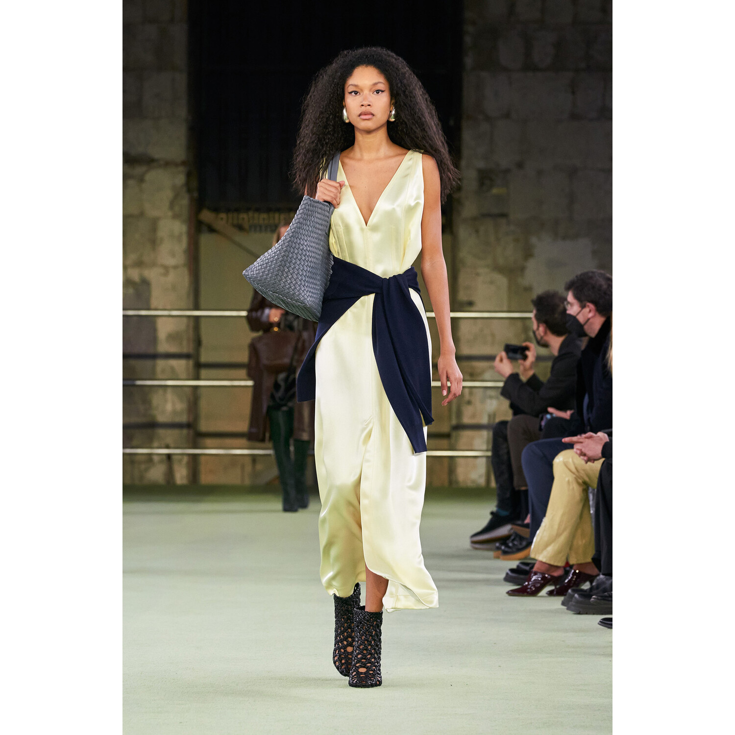 Фото Bottega Veneta Fall 2022 Collection / Bottega Veneta осень-зима 2022