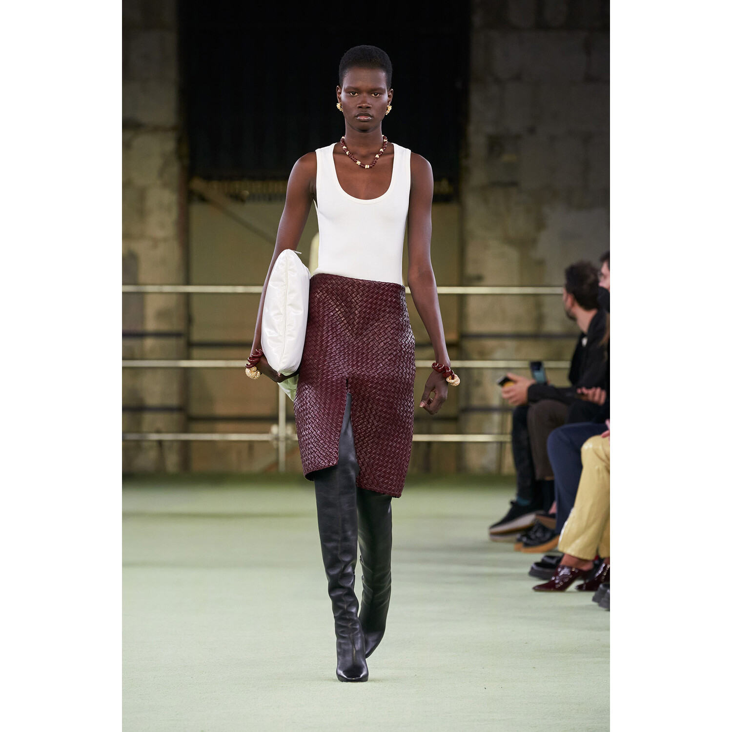 Фото Bottega Veneta Fall 2022 Collection / Bottega Veneta осень-зима 2022