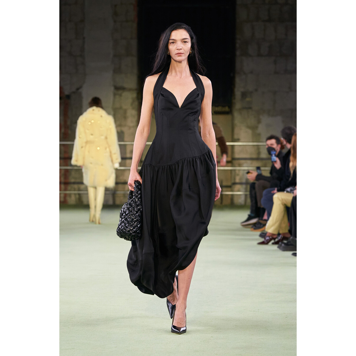 Фото Bottega Veneta Fall 2022 Collection / Bottega Veneta осень-зима 2022