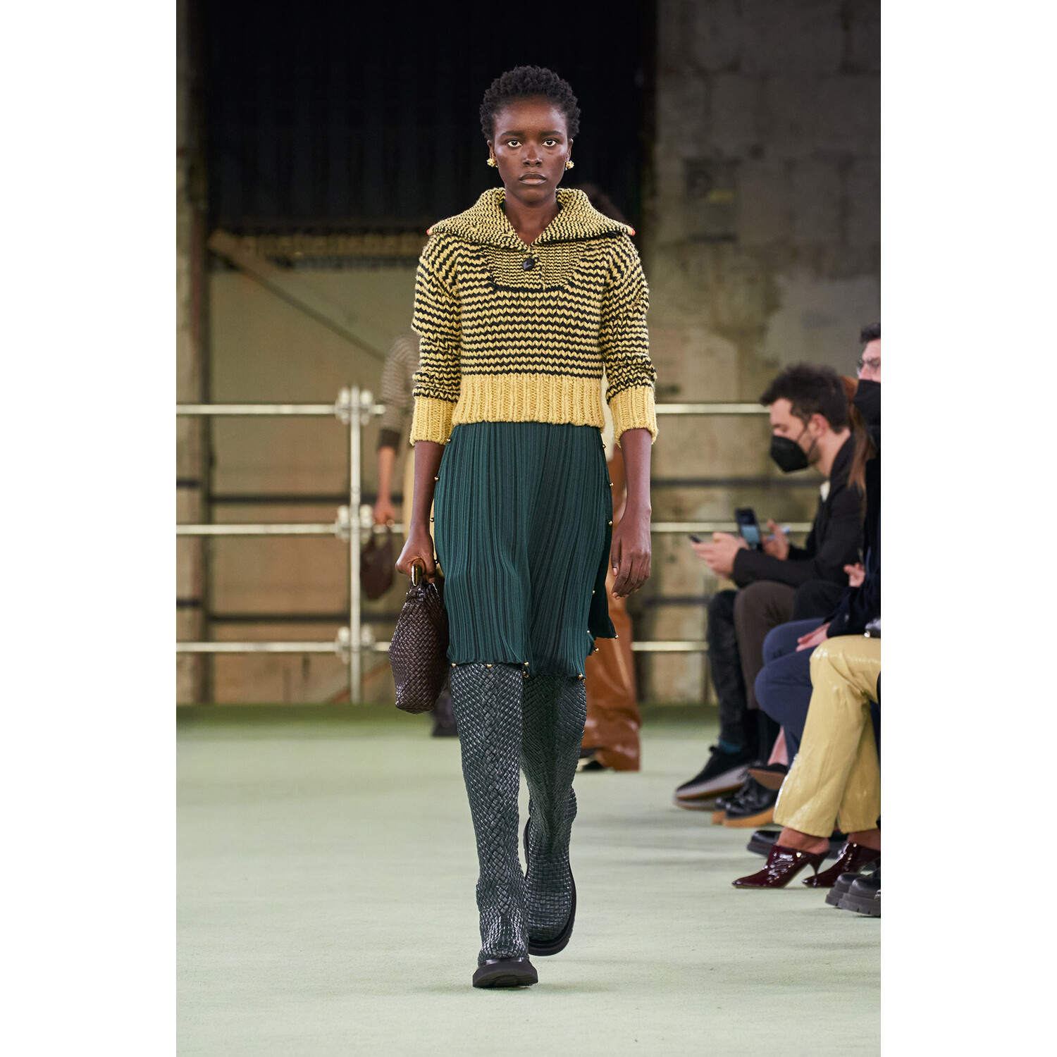 Фото Bottega Veneta Fall 2022 Collection / Bottega Veneta осень-зима 2022