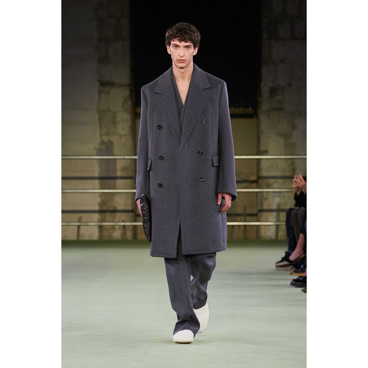 Фото Bottega Veneta Fall 2022 Collection / Bottega Veneta осень-зима 2022