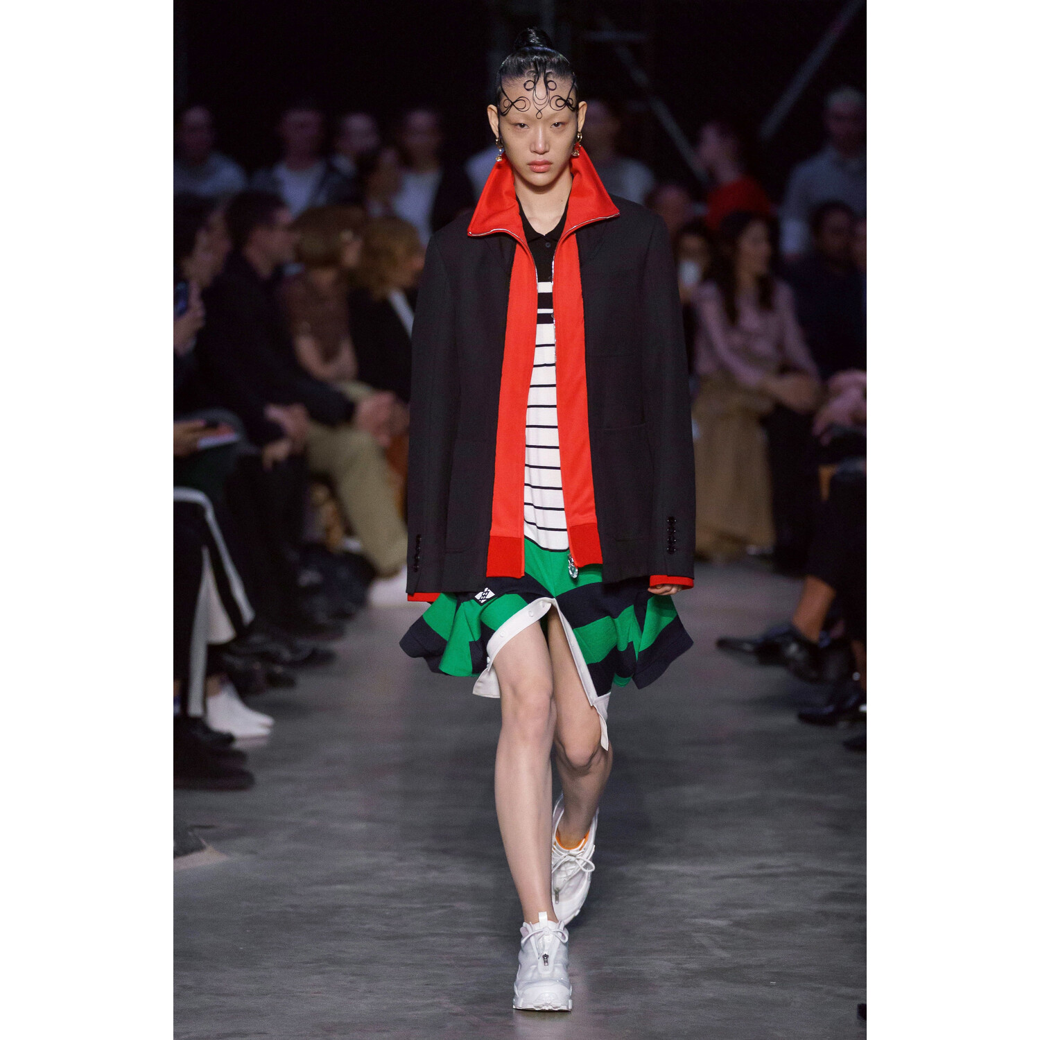 Фото Burberry Fall 2019 Ready-to-Wear / Burberry осень 2019 / Неделя моды: Лондон