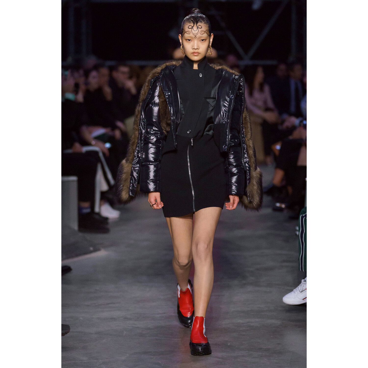 Фото Burberry Fall 2019 Ready-to-Wear / Burberry осень 2019 / Неделя моды: Лондон
