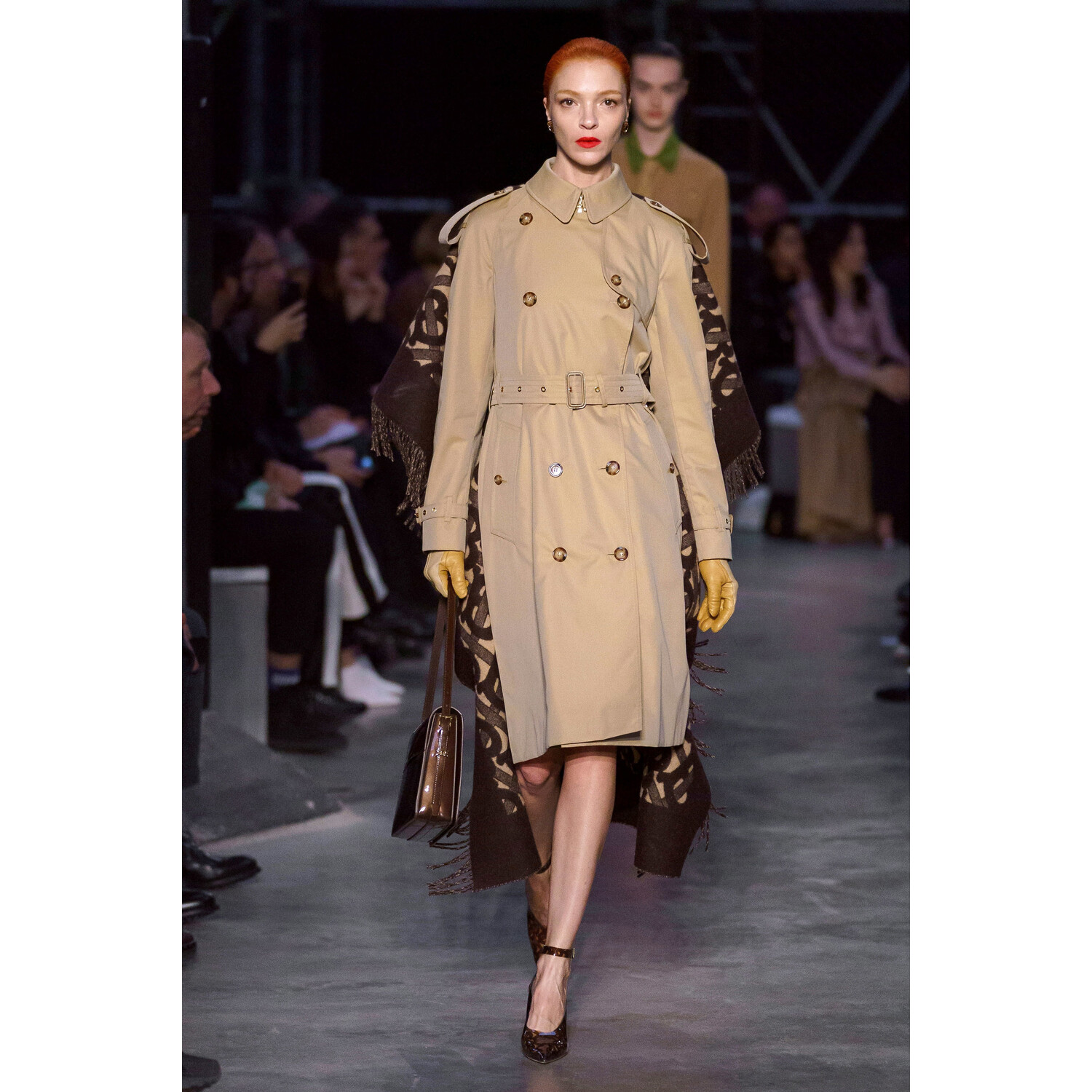 Фото Burberry Fall 2019 Ready-to-Wear / Burberry осень 2019 / Неделя моды: Лондон