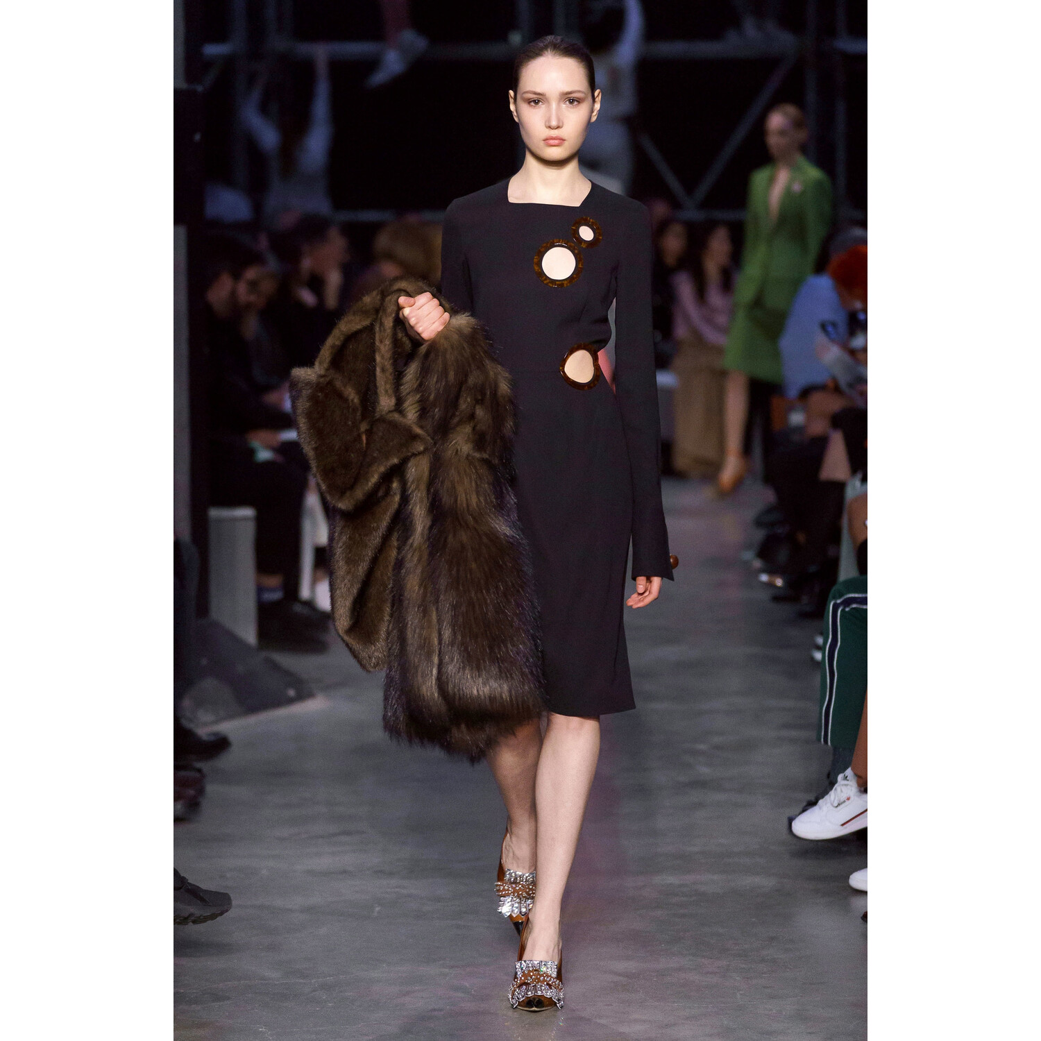 Фото Burberry Fall 2019 Ready-to-Wear / Burberry осень 2019 / Неделя моды: Лондон