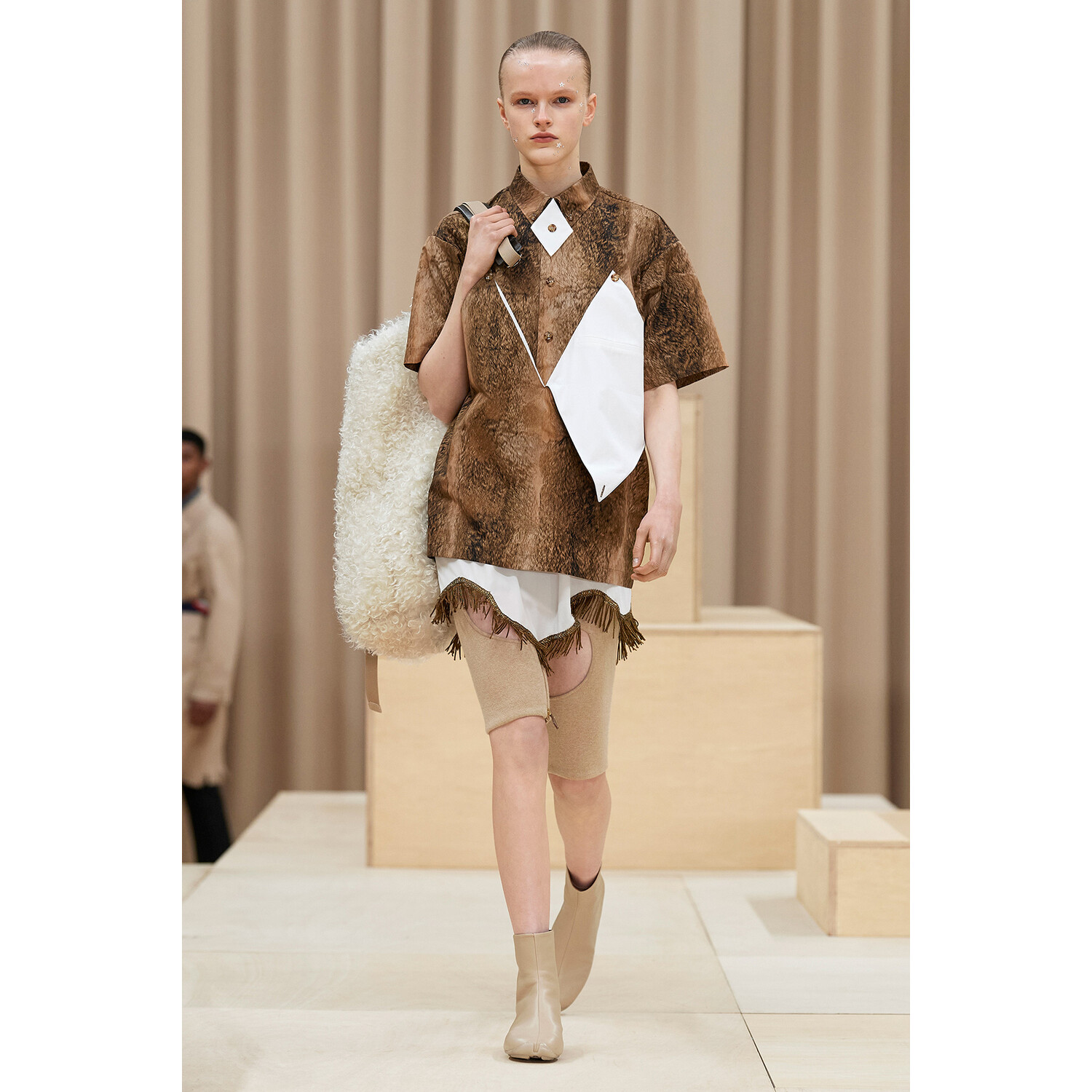 Фото Burberry Fall-Winter 2021 Menswear Collection / Коллекция Burberry осень-зима 2021