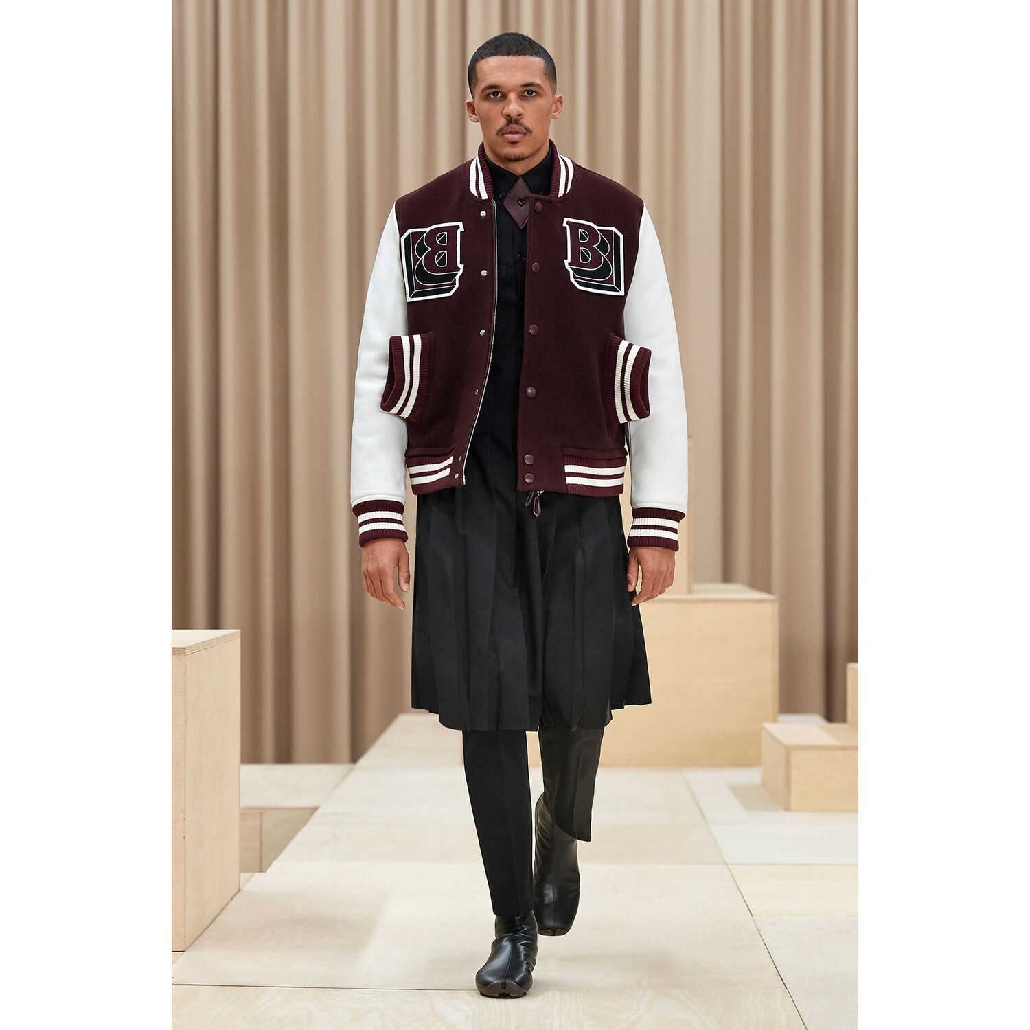 Фото Burberry Fall-Winter 2021 Menswear Collection / Коллекция Burberry осень-зима 2021