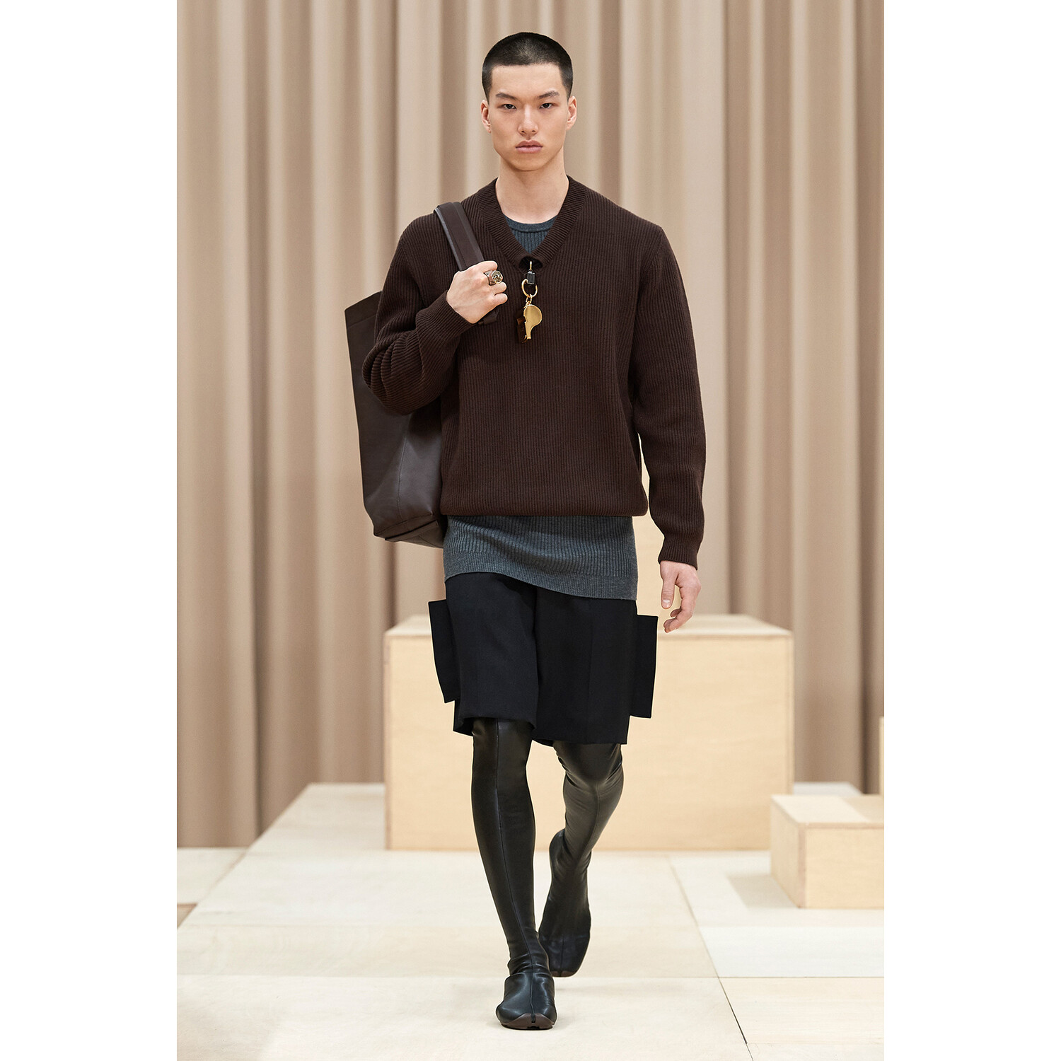 Фото Burberry Fall-Winter 2021 Menswear Collection / Коллекция Burberry осень-зима 2021