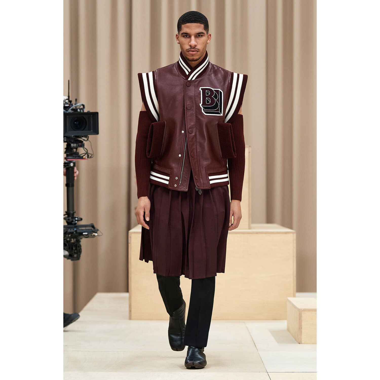 Фото Burberry Fall-Winter 2021 Menswear Collection / Коллекция Burberry осень-зима 2021