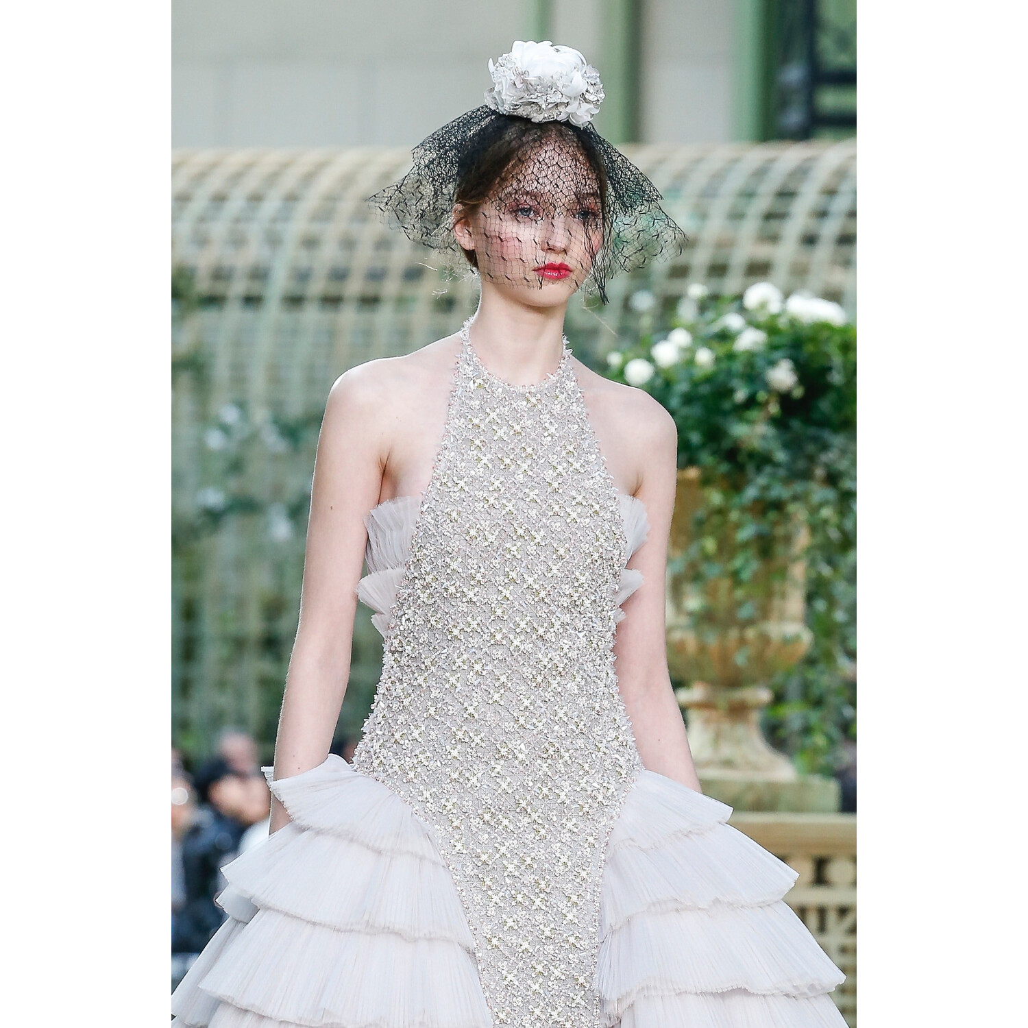 Фото Details Chanel spring 2018 couture Paris PFW коллекция 2018 Детали коллекции Шанель кутюр лето 2018 неделя высокой моды в Париже Mainstyles