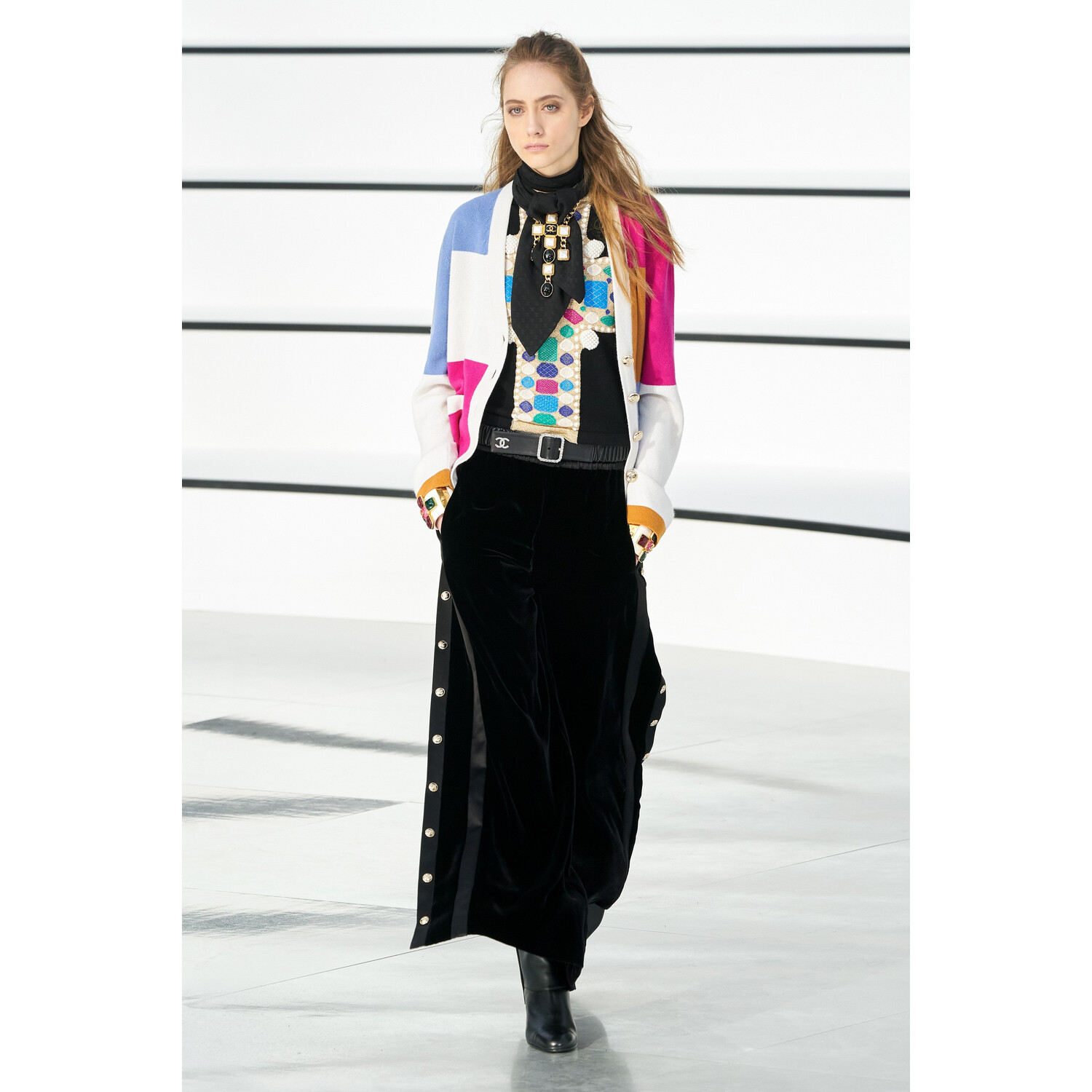 Фото Chanel Fall 2020 Ready-to-Wear / Chanel осень 2020 / Неделя моды: Париж