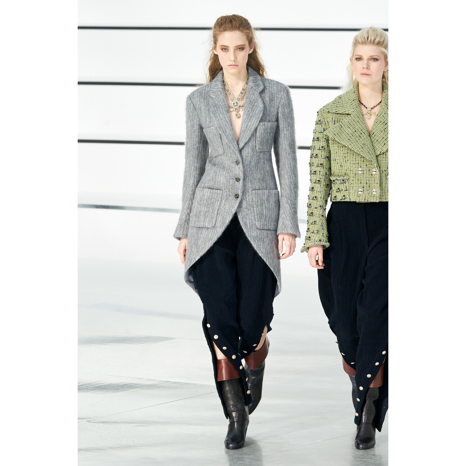 Фото Chanel Fall 2020 Ready-to-Wear / Chanel осень 2020 / Неделя моды: Париж