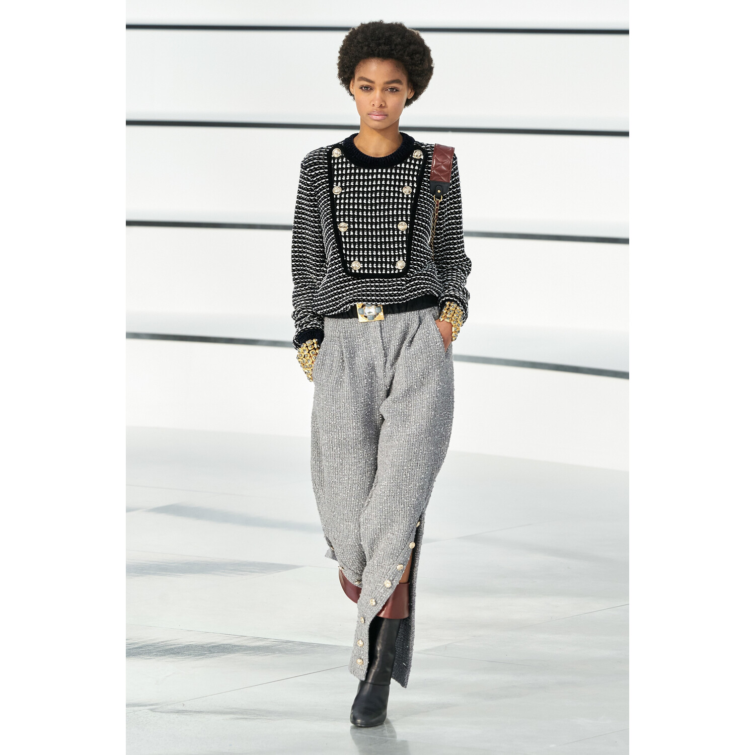 Фото Chanel Fall 2020 Ready-to-Wear / Chanel осень 2020 / Неделя моды: Париж