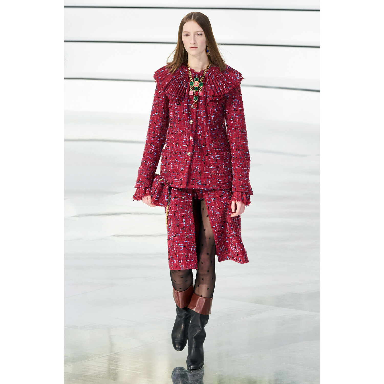 Фото Chanel Fall 2020 Ready-to-Wear / Chanel осень 2020 / Неделя моды: Париж