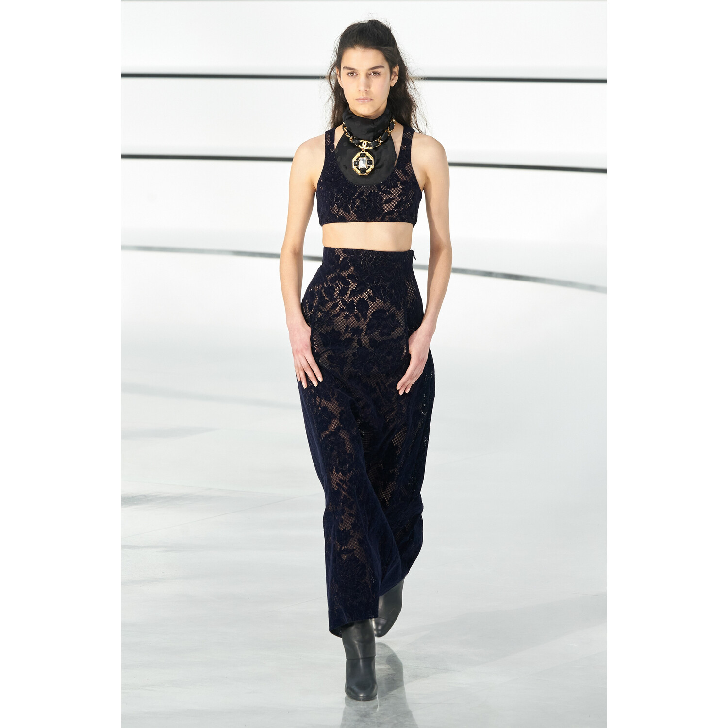 Фото Chanel Fall 2020 Ready-to-Wear / Chanel осень 2020 / Неделя моды: Париж