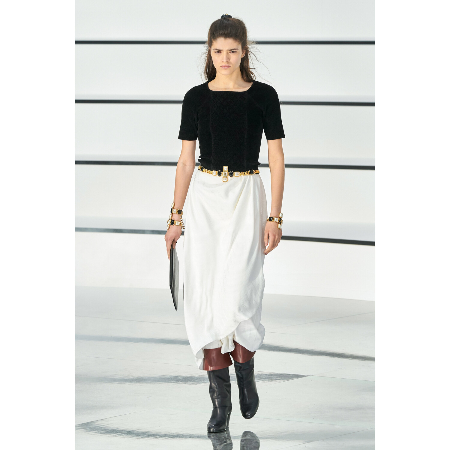 Фото Chanel Fall 2020 Ready-to-Wear / Chanel осень 2020 / Неделя моды: Париж