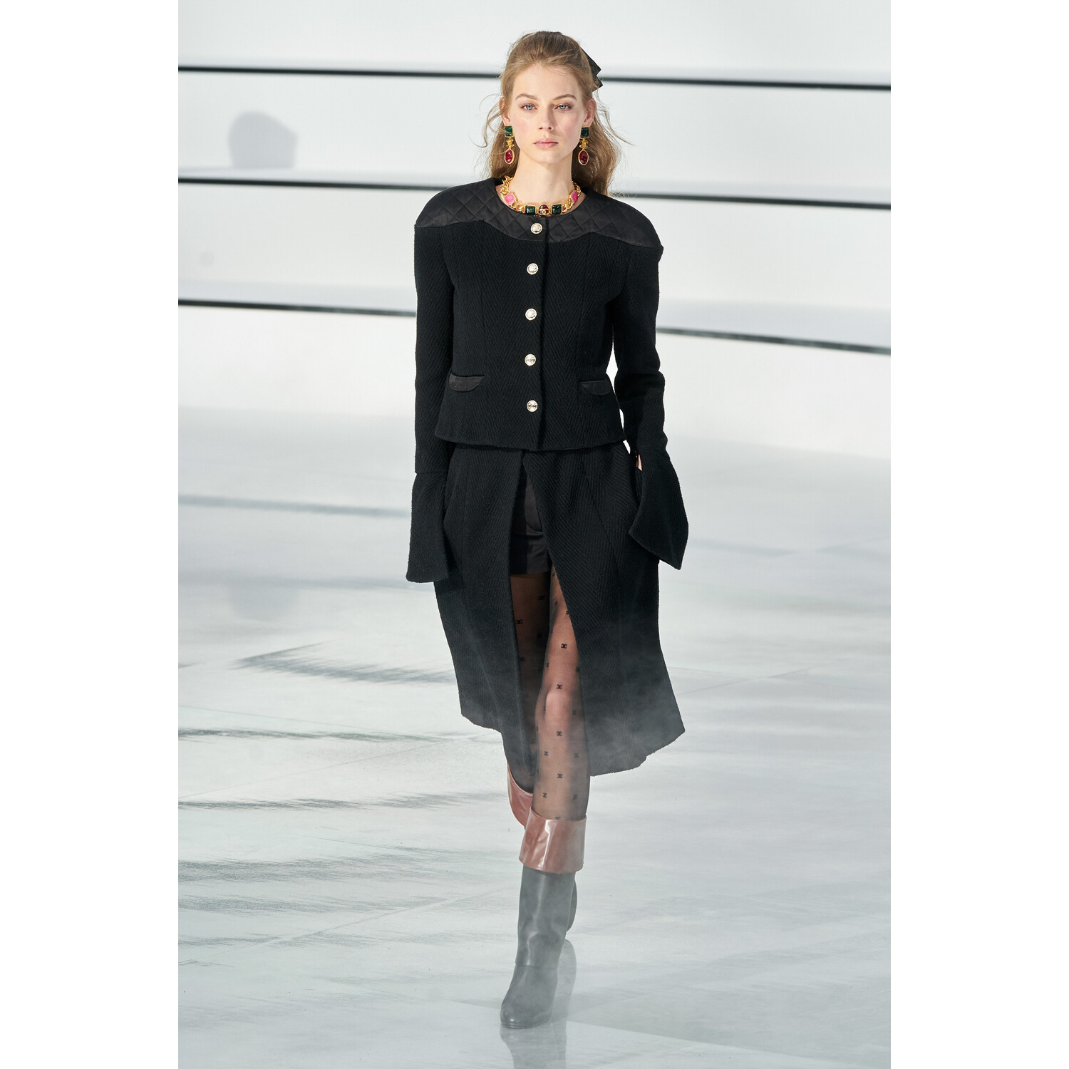 Фото Chanel Fall 2020 Ready-to-Wear / Chanel осень 2020 / Неделя моды: Париж