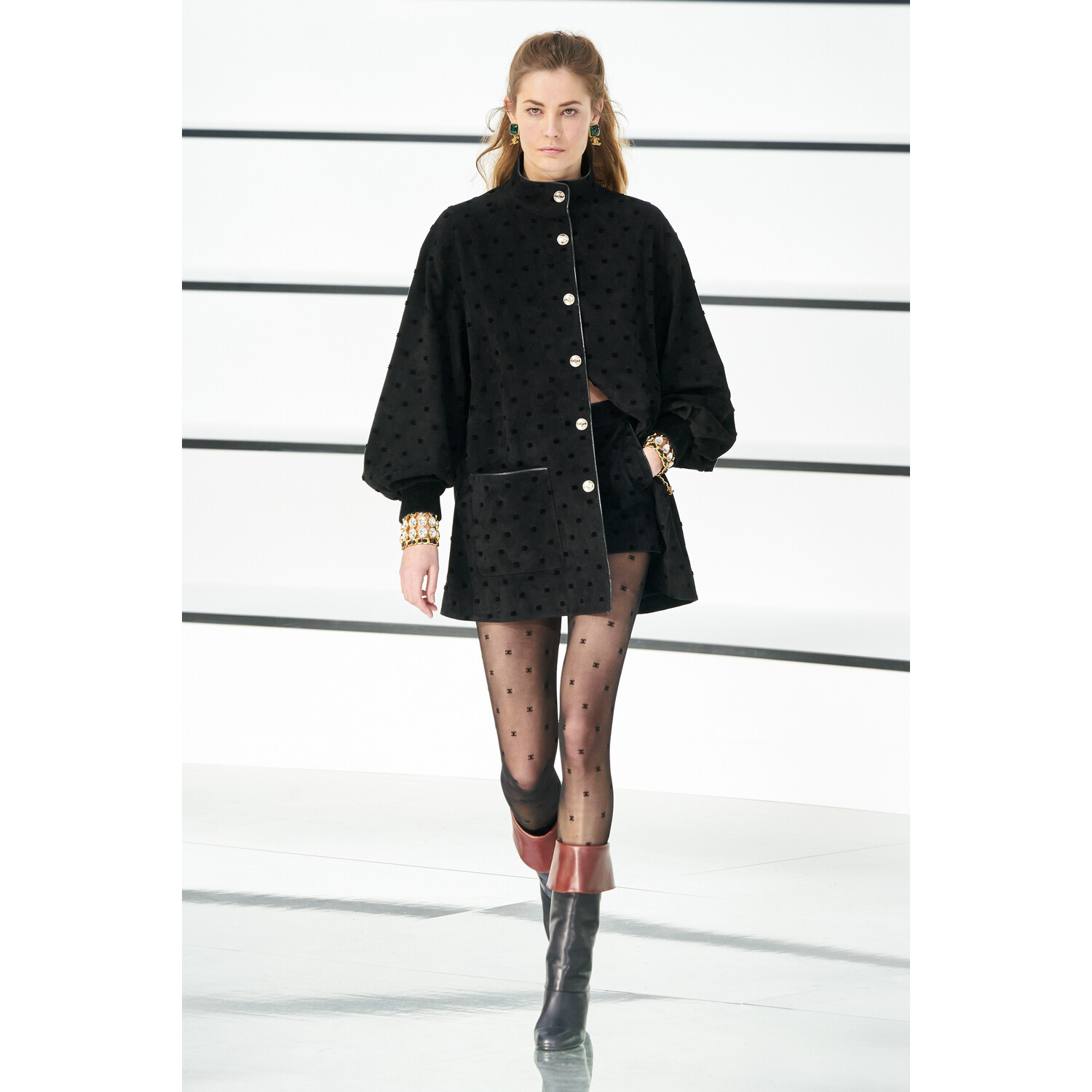 Фото Chanel Fall 2020 Ready-to-Wear / Chanel осень 2020 / Неделя моды: Париж