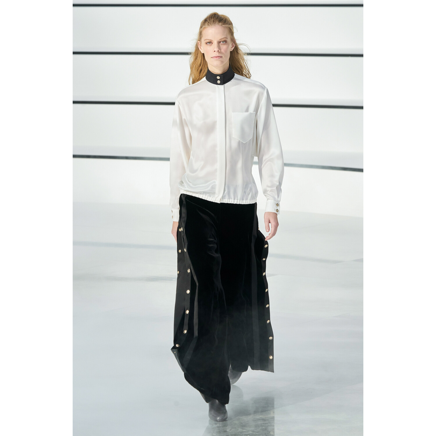 Фото Chanel Fall 2020 Ready-to-Wear / Chanel осень 2020 / Неделя моды: Париж