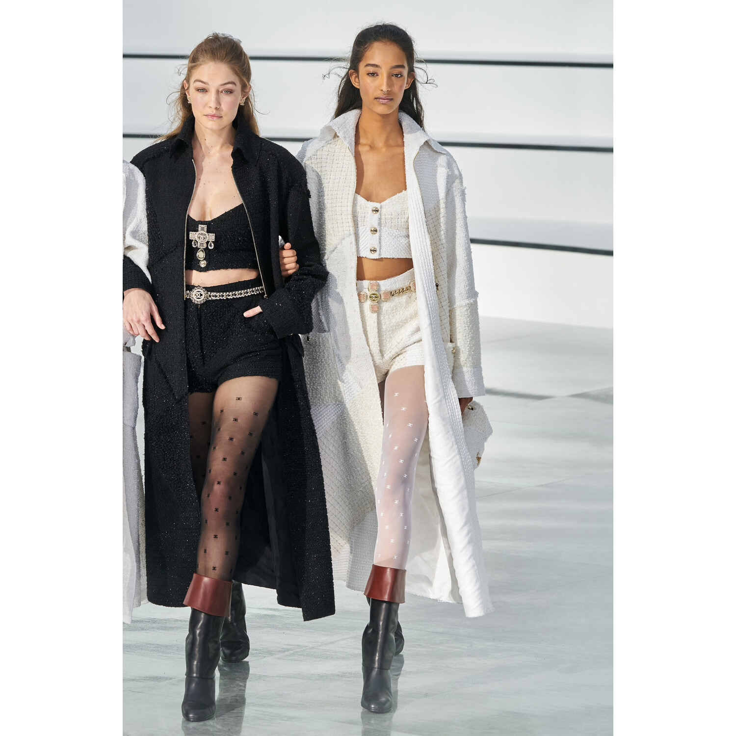 Фото Chanel Fall 2020 Ready-to-Wear / Chanel осень 2020 / Неделя моды: Париж