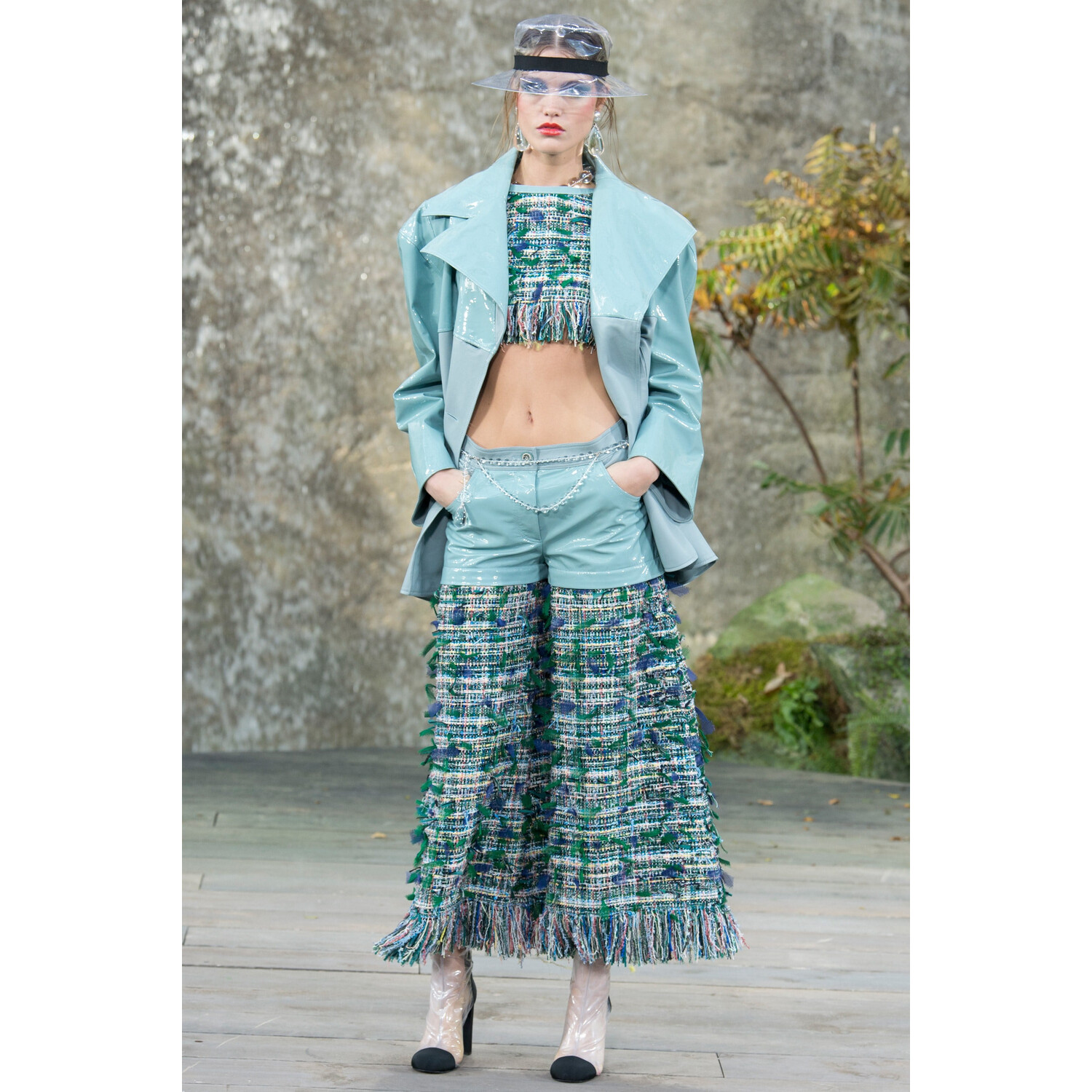 Фото Chanel SPRING/SUMMER 2018 READY-TO-WEAR Chanel весна-лето 2018