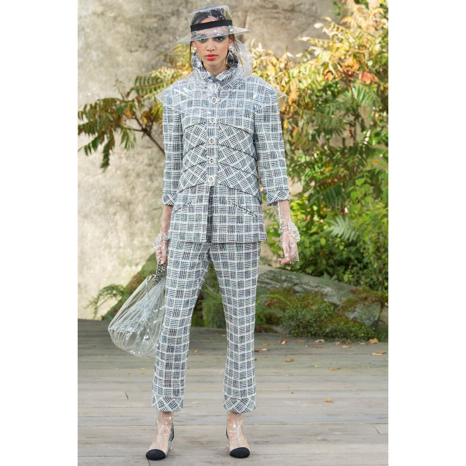 Фото Chanel SPRING/SUMMER 2018 READY-TO-WEAR Chanel весна-лето 2018