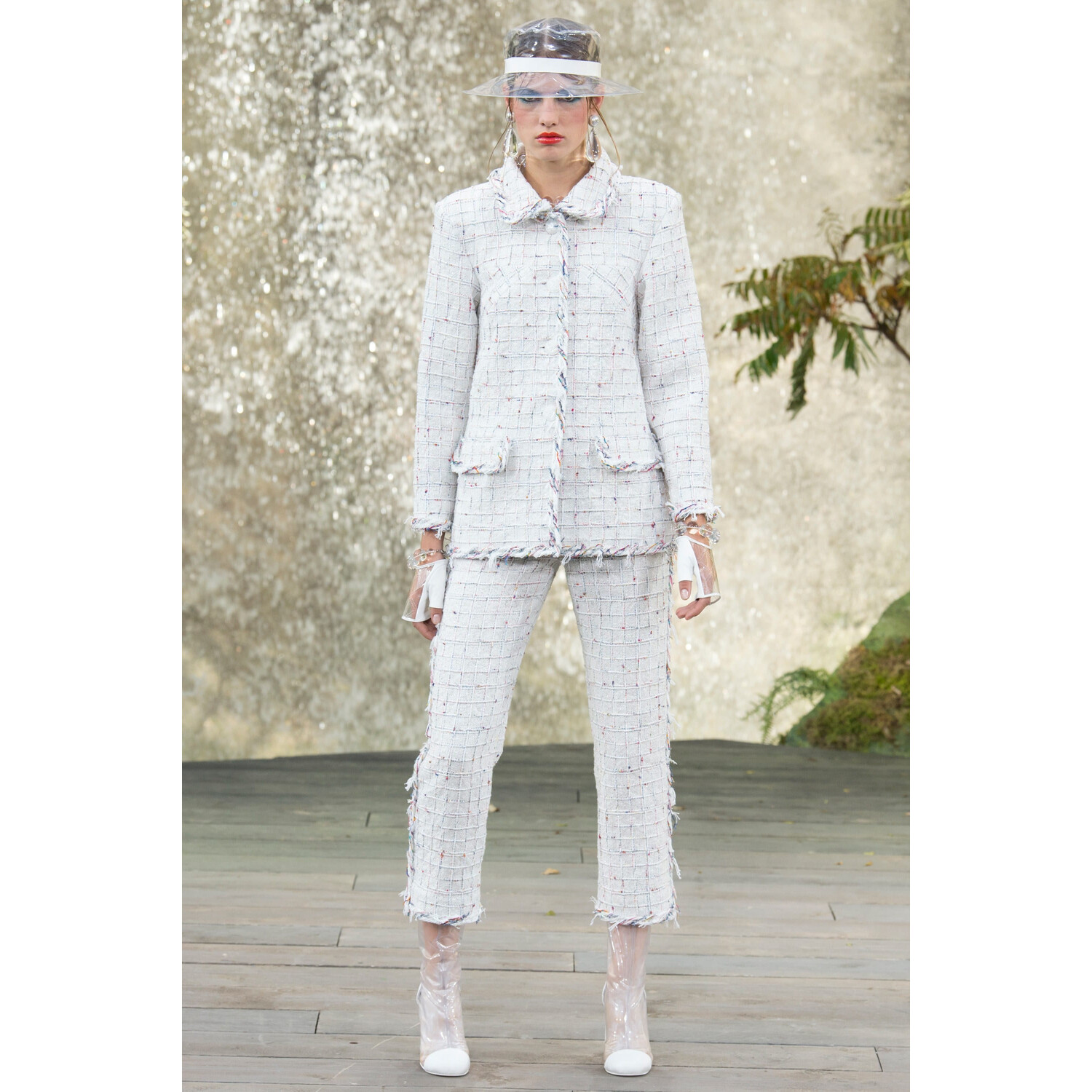 Фото Chanel SPRING/SUMMER 2018 READY-TO-WEAR Chanel весна-лето 2018