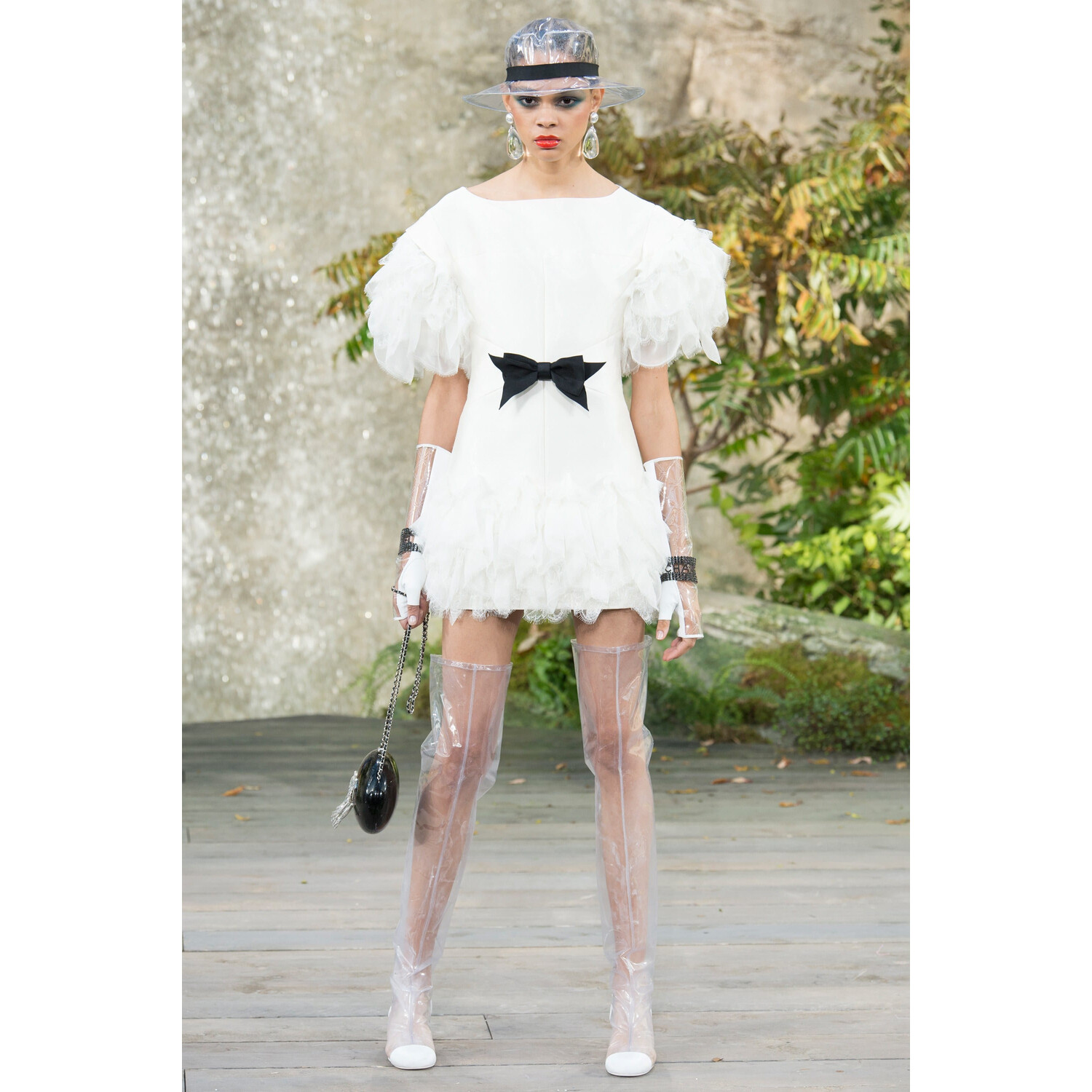 Фото Chanel SPRING/SUMMER 2018 READY-TO-WEAR Chanel весна-лето 2018