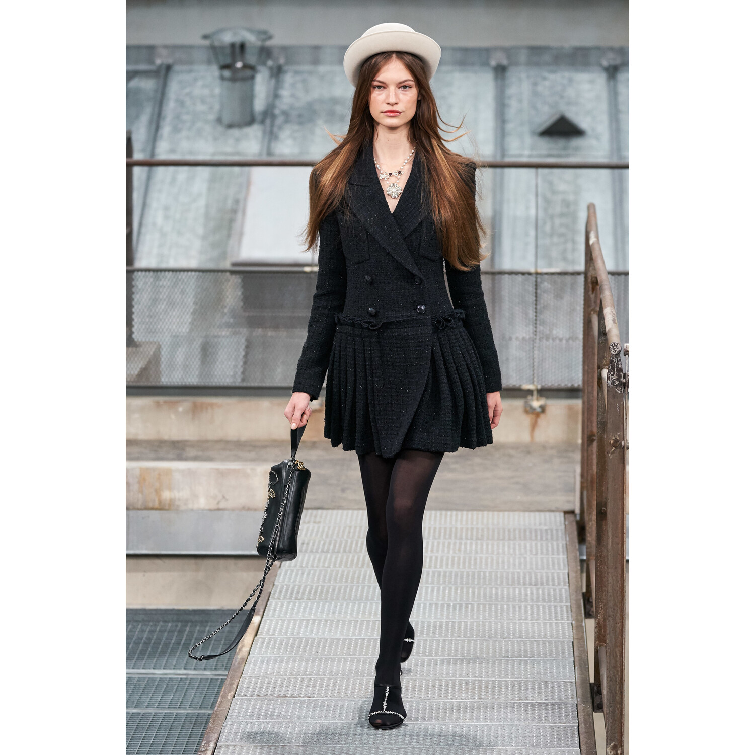 Фото Chanel Spring 2020 / Chanel весна-лето 2020 / Неделя моды: Париж