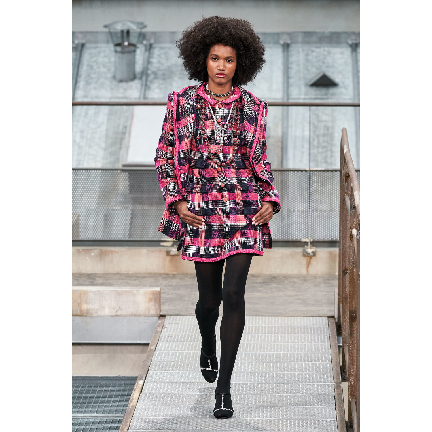 Фото Chanel Spring 2020 / Chanel весна-лето 2020 / Неделя моды: Париж