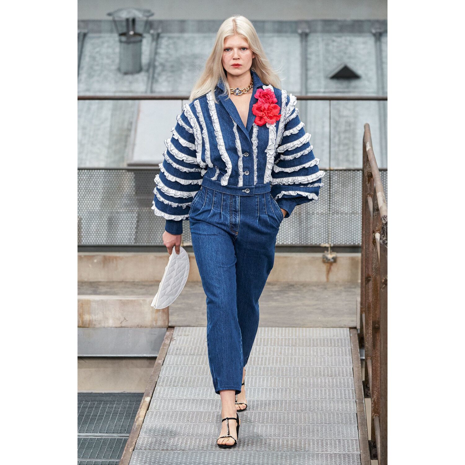 Фото Chanel Spring 2020 / Chanel весна-лето 2020 / Неделя моды: Париж