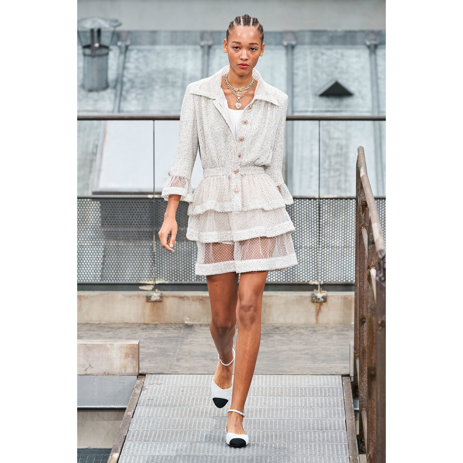 Фото Chanel Spring 2020 / Chanel весна-лето 2020 / Неделя моды: Париж