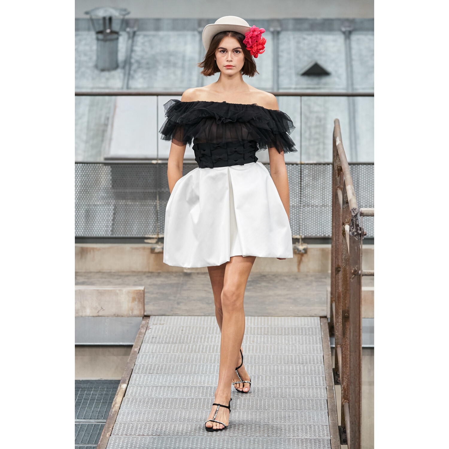 Фото Chanel Spring 2020 / Chanel весна-лето 2020 / Неделя моды: Париж